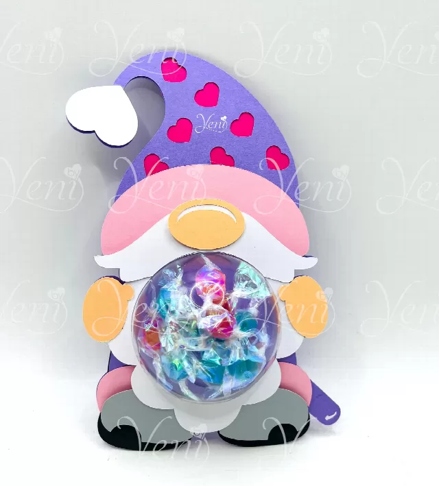 Valentine Gnome candy holder - For 4 sizes - Svg and Studio files