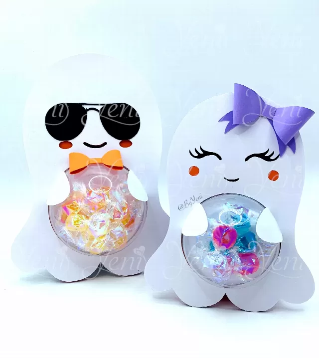 Couple Ghosts candy holder - For 4 sizes - Svg and Studio files